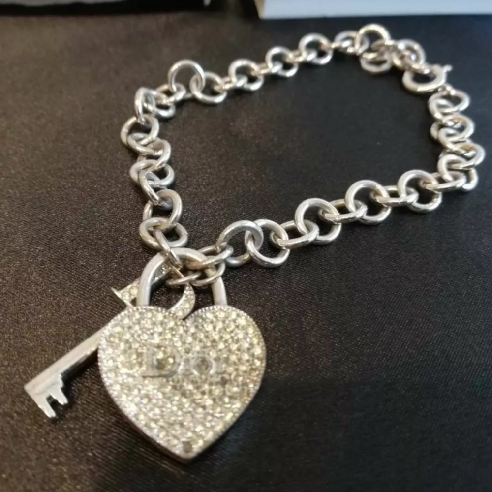 Dior Silver Rhinestone Heart Key Charm Bracelet - Picture 5 of 9